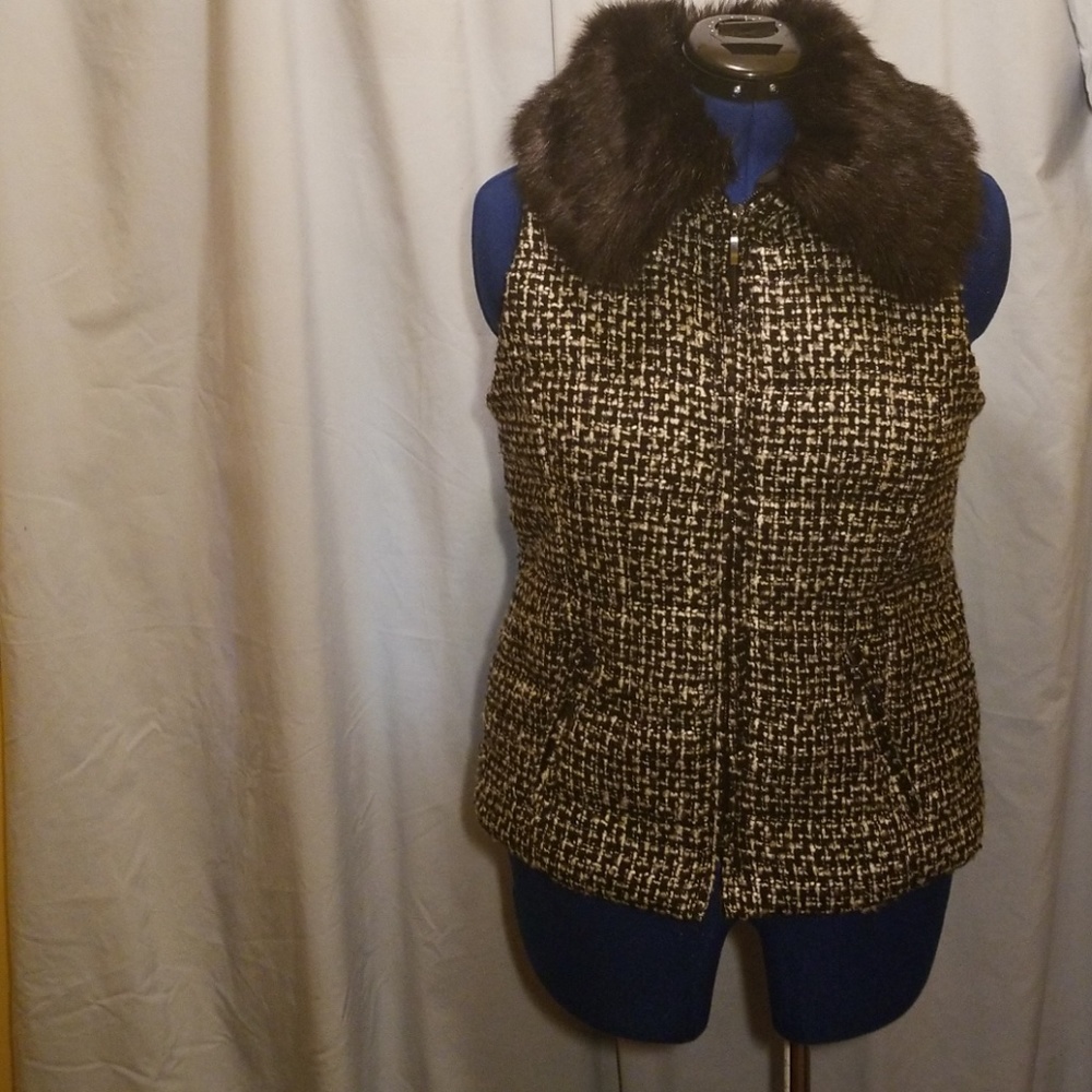 Whitehouse/blackmarket tweed vest.